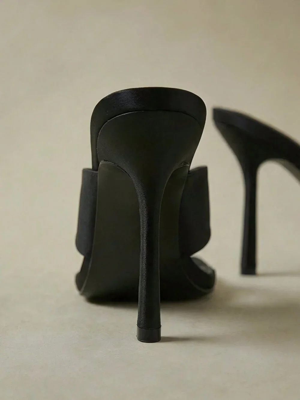 Black Casual Women's Minimalist High Heel Sandals